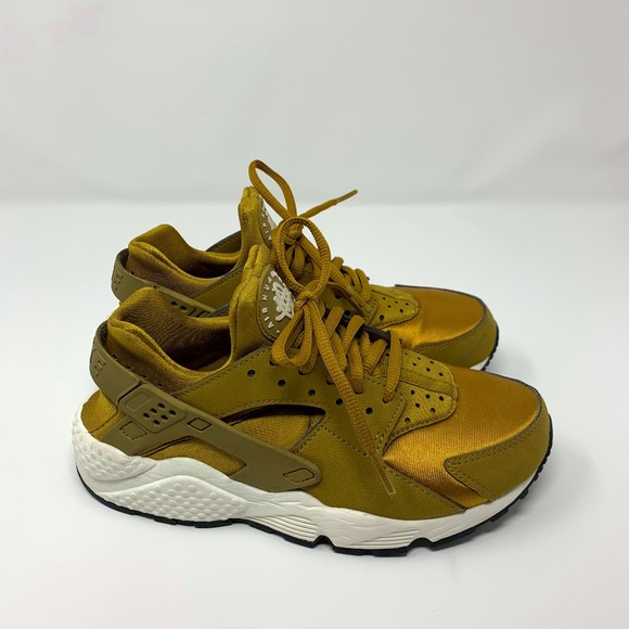 Nike | | Air Huarache Bronzine Poshmark